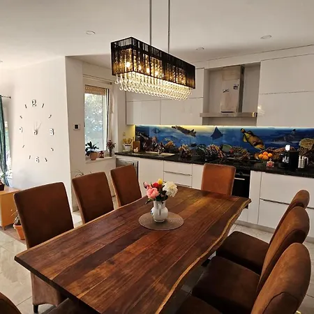 3-bedroom Sunset House With Jacuzzi & Spectacular Sea View Σπίτι διακοπών